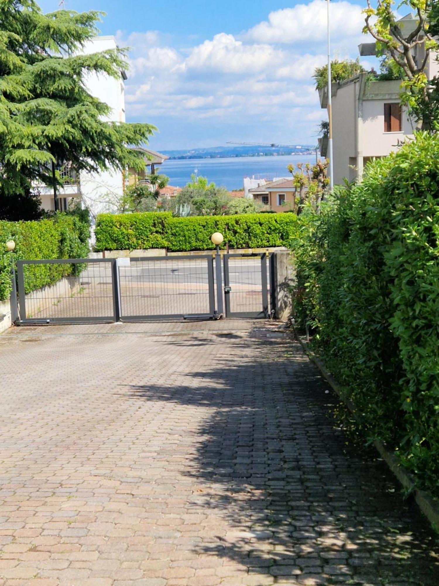 Happy Lake Desenzano del Garda Exteriér fotografie